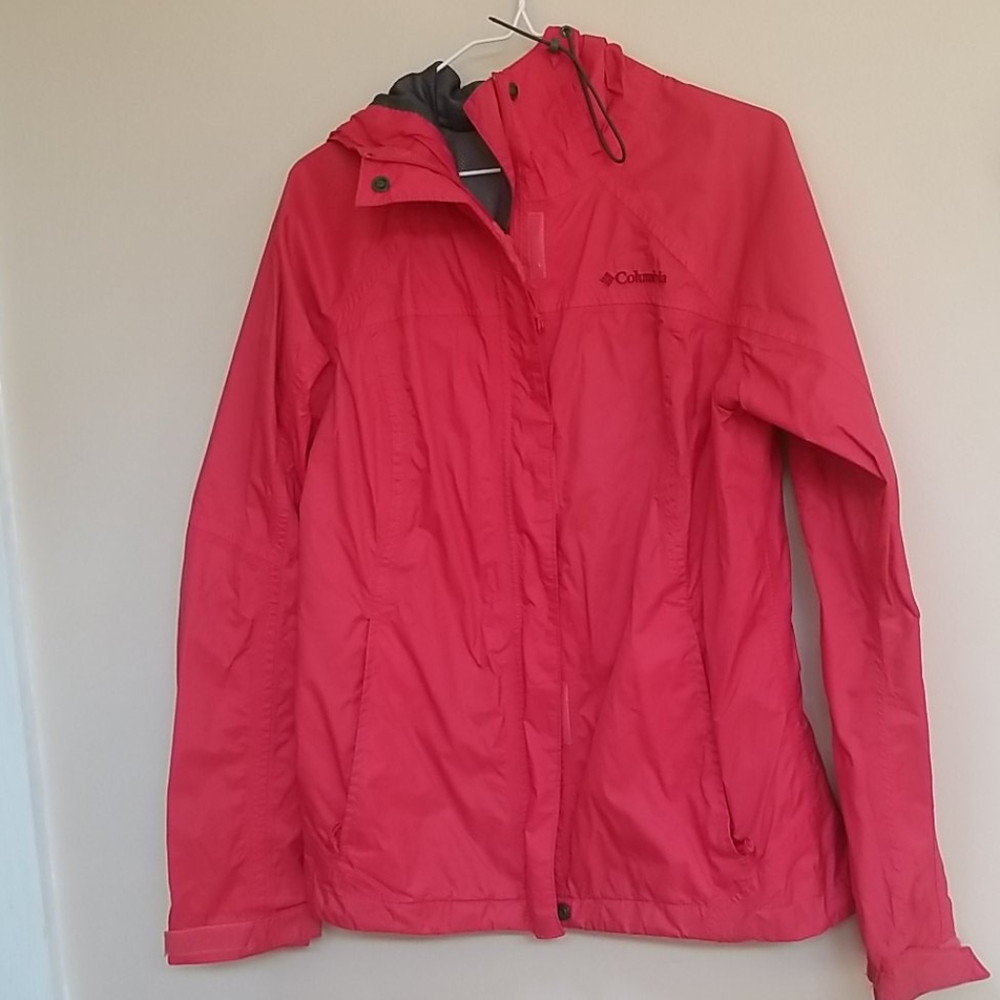 Columbia rain jacket